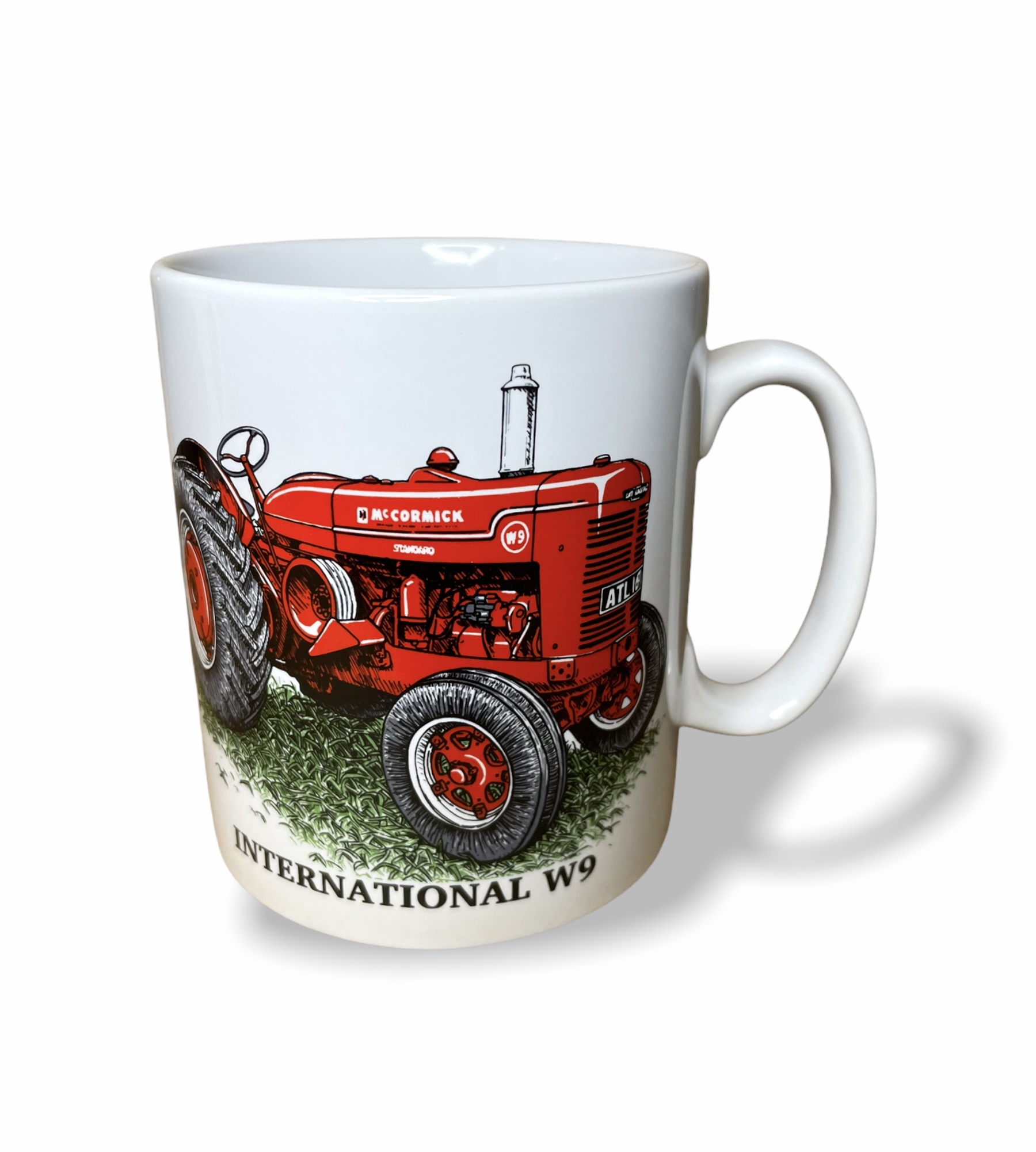International W9 Vintage Tractor Mug